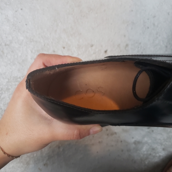 COS Black Leather Heeled Oxford Dress Shoes - Picture 4 of 5